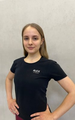 Береснева Алёна<